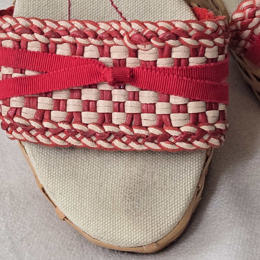 Kate Spade Red and Cream Checkered Woven Wicker Espadrilles Wedge Sandals 8B - Picture 2 of 10